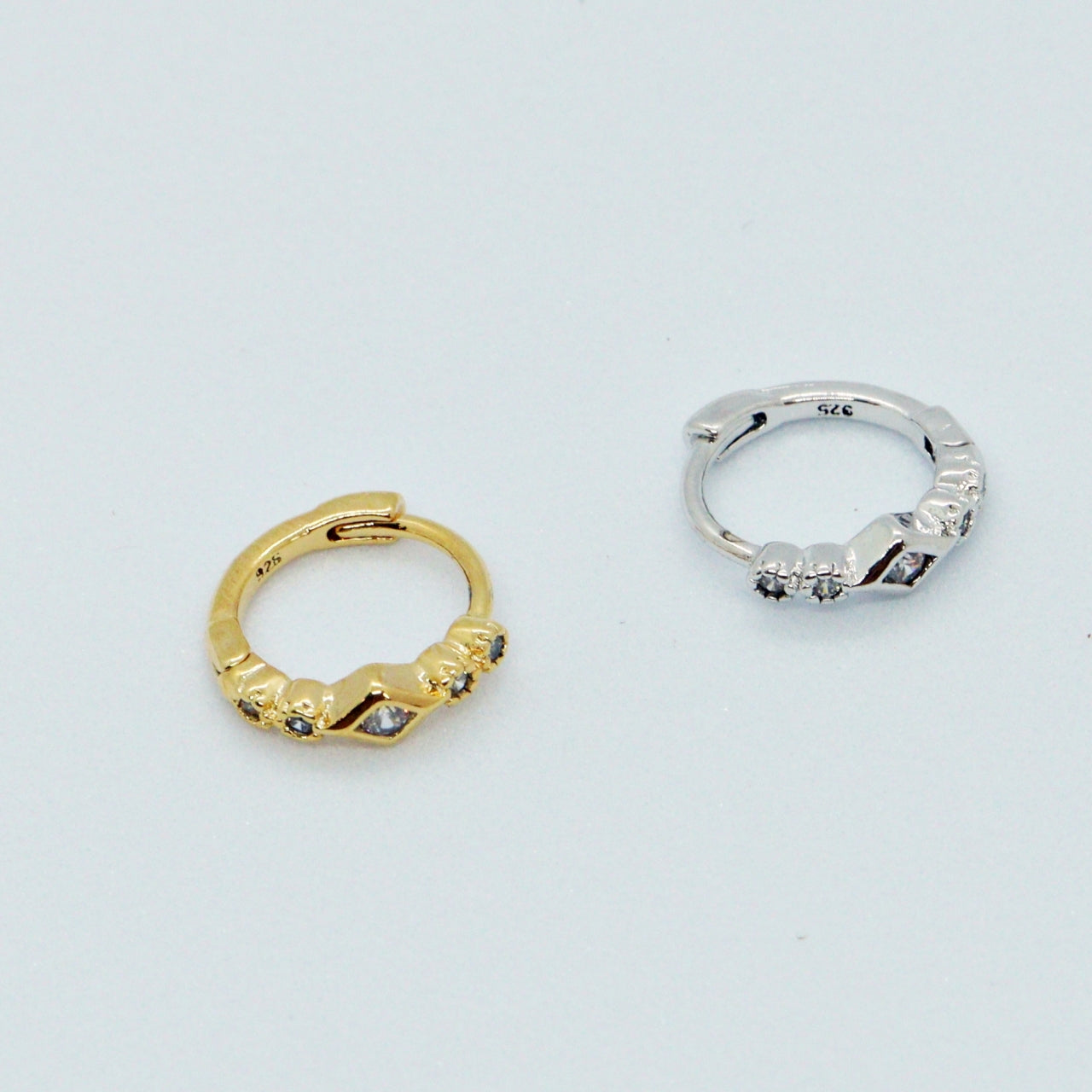 Jaya Mini Earring